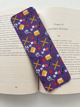 Load image into Gallery viewer, In my true crime era bookmark, Certified true crime girlie bookmark, Just a girl who reads crime bookmark

