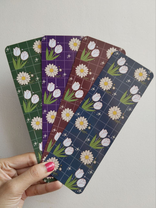 Daisy bookmark, Floral bookmark (pack of 4)